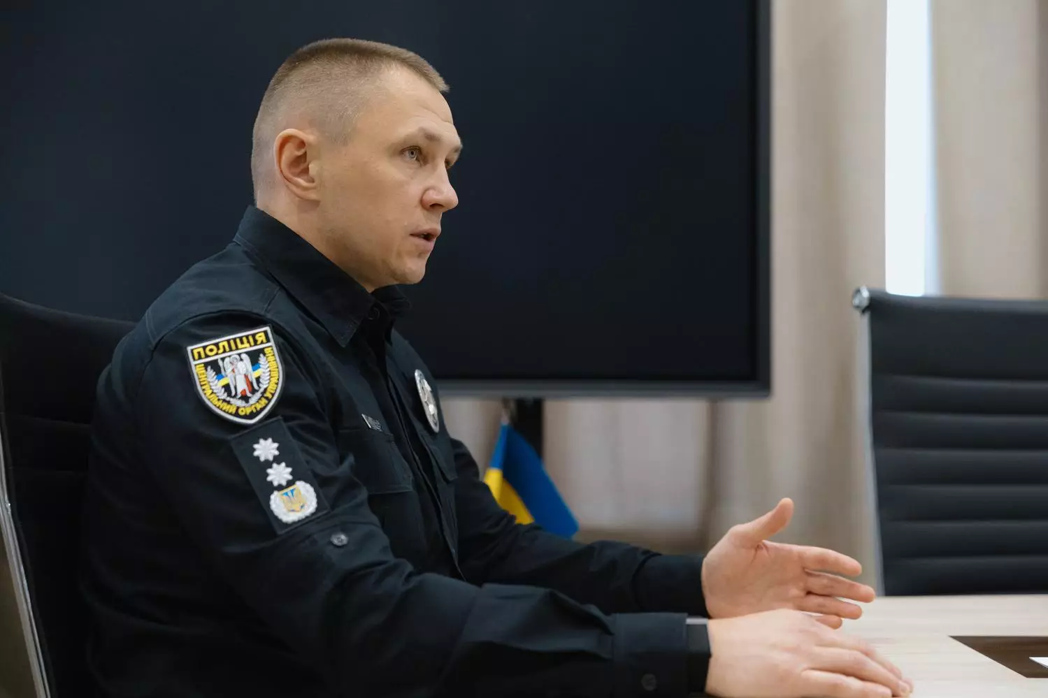 Тисячі бронювань під перевіркою: поліція розкрила схеми з ТЦК, ВЛК та підприємствами