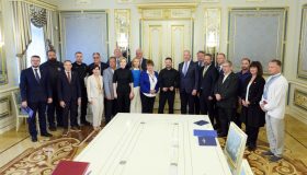 Володимир Зеленський зустрівся з делегацією Світового конгресу українців